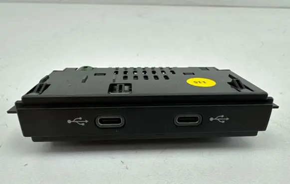 Volkswagen Golf VIII USB socket connector 5NA035736
