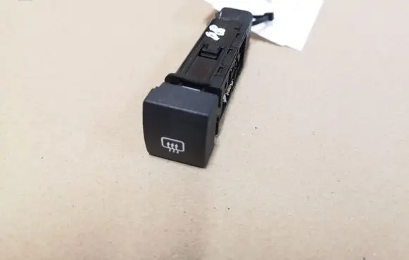 KIA Sorento Windscreen/window heater switch 621W05010 202002962