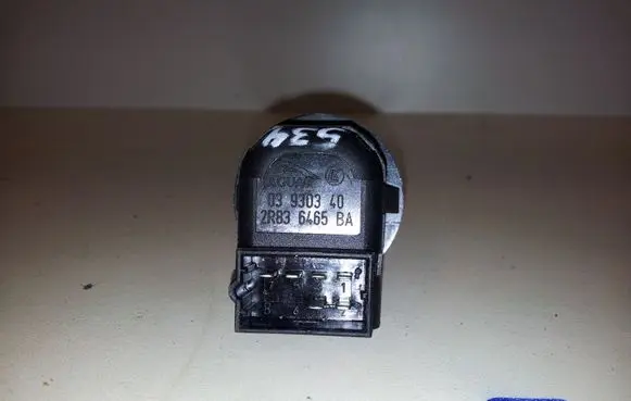 Jaguar XJ X350 Steering wheel adjustment switch 2R836465BA