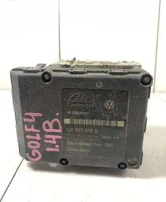 Volkswagen Golf IV ABS Pump 1J0614117