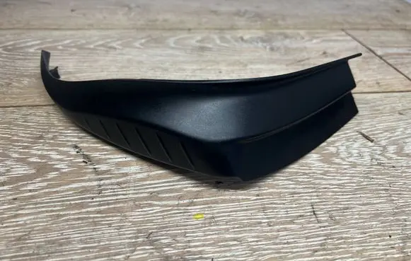 Volkswagen Eos Rear/tail light trim molding 162913