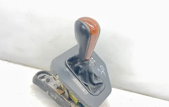 BMW 5 E39 Gear shifter/selector 1422277