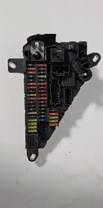 BMW 5 E60 E61 Fuse module 518956040 6906618