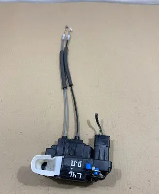 Hyundai i20 (PB PBT) Front door lock A045035 813201J030LR03