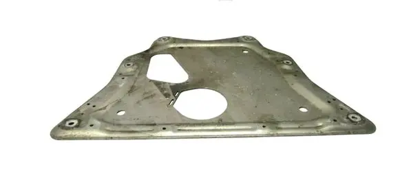 BMW X5M E70 Engine splash shield/under tray 6786568