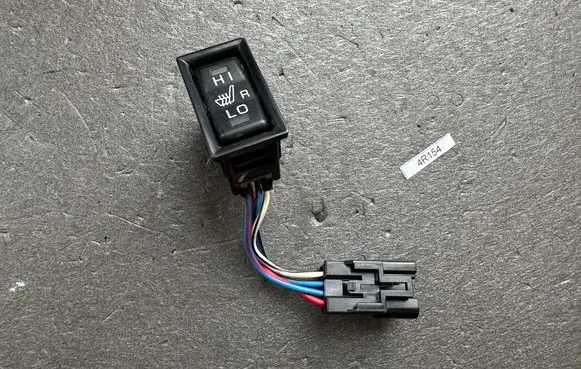 Toyota 4 Runner N120 N130 Seat heating switch 8475135010