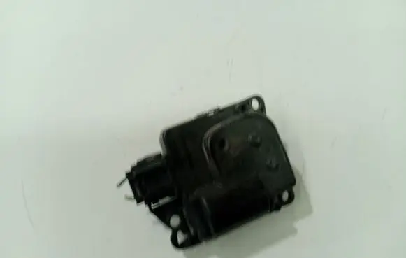 Chrysler 300 - 300C Air flap motor/actuator 05061099AA