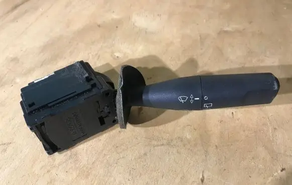 Citroen Berlingo Wiper control stalk 96049597ZL 33779502 JAEGER