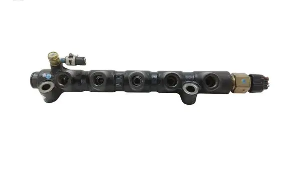 Toyota Avensis T220 Fuel main line pipe 8945812010