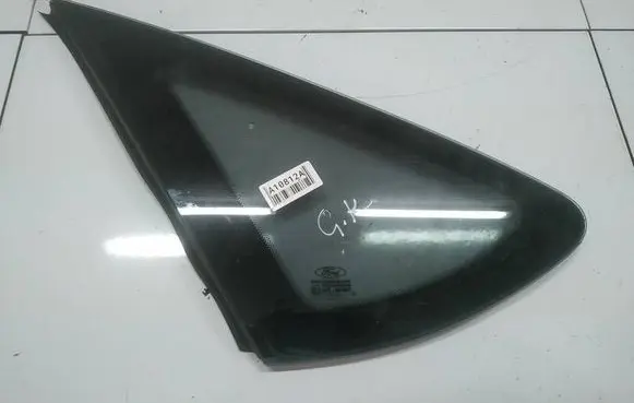 Ford Focus Rear side window AS2