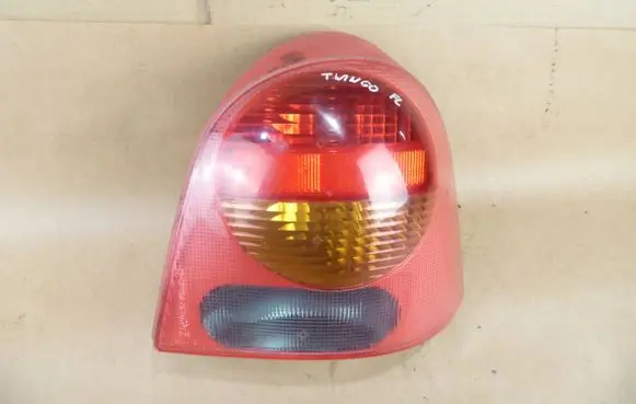 Renault Twingo I Rear/tail lights
