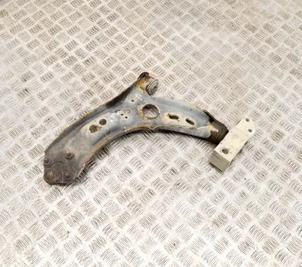 Volkswagen PASSAT B7 Front lower control arm/wishbone 