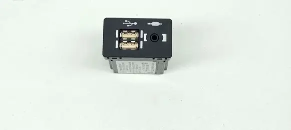 Lexus NX USB socket connector 8619024030
