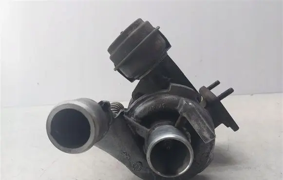 Alfa Romeo 147 Turbo 46786078