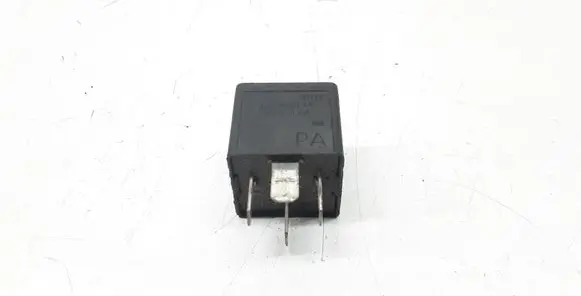 Ford Focus Other relay 2S7T14B192AA V23136B1X66