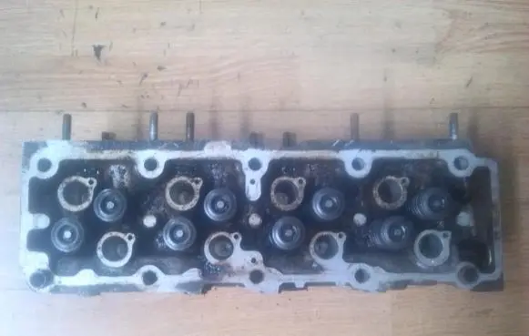 Opel Corsa B Engine head 