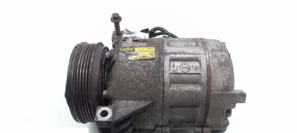Volvo XC70 Air conditioning (A/C) compressor (pump) 31250519
