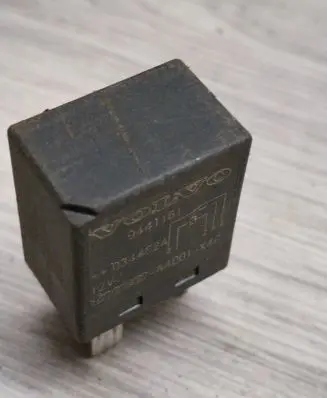 Volvo S70 V70 V70 XC Other relay 9441161