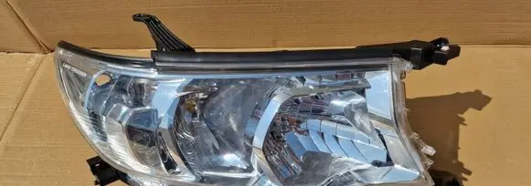 Toyota Land Cruiser (J150) Headlight/headlamp