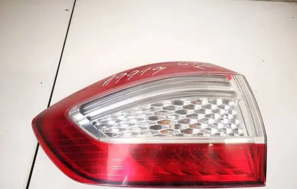 Ford Mondeo MK IV Rear/tail lights bs7113405b