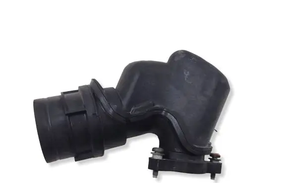 Volkswagen Golf VII Turbo air intake inlet pipe/hose 04E129656S