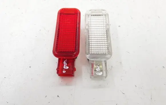Audi A6 S6 C5 4B Rear door interior light 4B0947411 4B0947415