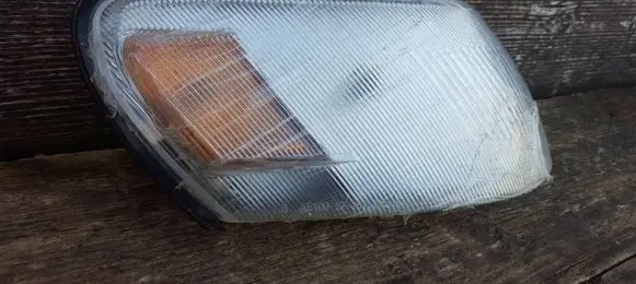 Toyota Corolla E100 Headlight/headlamp 185047052