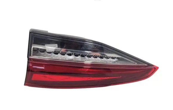 Skoda Octavia Mk4 Tailgate rear/tail lights 5E6945308 0021812308 MB2407010391