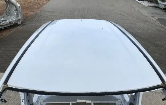 Honda e:Ny1 Roof 