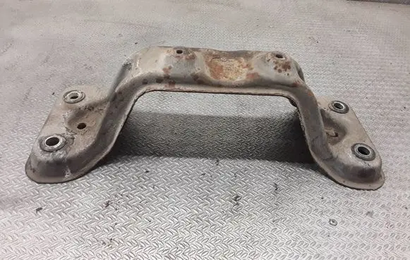 Volvo XC70 Driveshaft support bearing bracket 