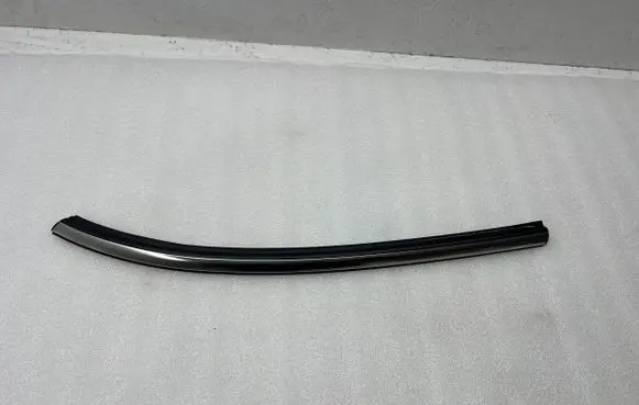 Mini One - Cooper F56 F55 Rear side glass trim 128662 12866210F 23988