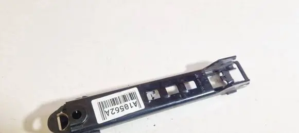 Skoda Octavia Mk2 (1Z) Seat belt adjustment rail 