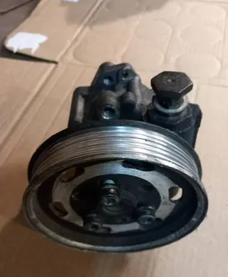 Audi A3 S3 8L Power steering pump
