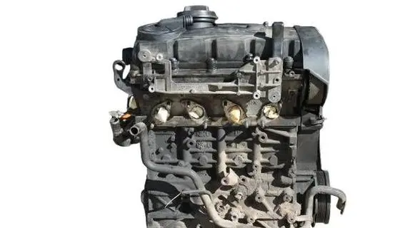 Volkswagen PASSAT B6 Engine BKP