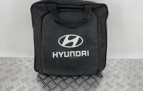 Hyundai Ioniq 5 Electric car charging cable 91686GI060