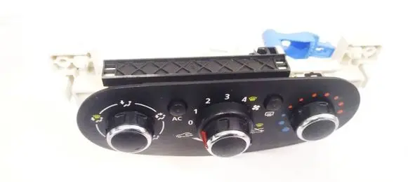 Dacia Sandero Climate control unit N106279B E1074254