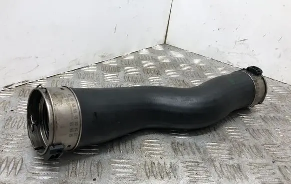 BMW 1 F20 F21 Intercooler hose/pipe 521108A