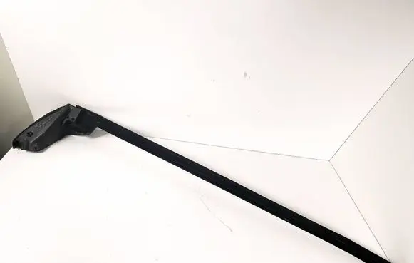BMW 3 E92 E93 Rubber seal front coupe door 7119090 51337119090 51337187084