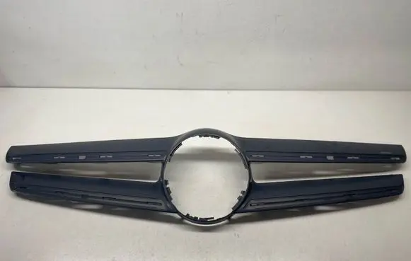 Mercedes-Benz GLA W156 Front bumper upper radiator grill A1568880260 1568880260