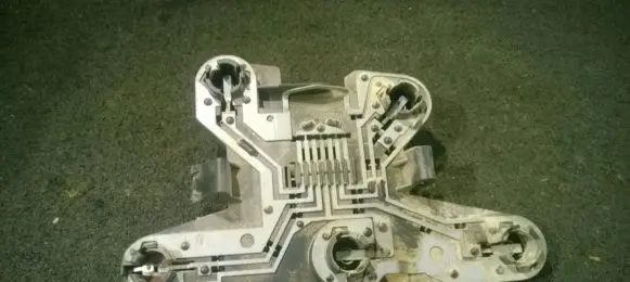 Renault Megane I Tail light bulb cover holder 402528