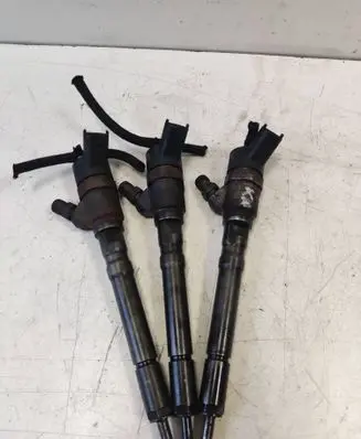 KIA Sportage Fuel injectors set 0445110064