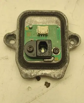 BMW 3 F30 F35 F31 LED ballast control module 19966000