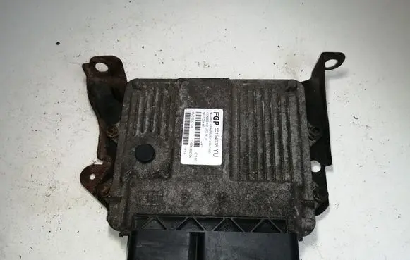 Opel Combo C Engine control unit/module 55194018