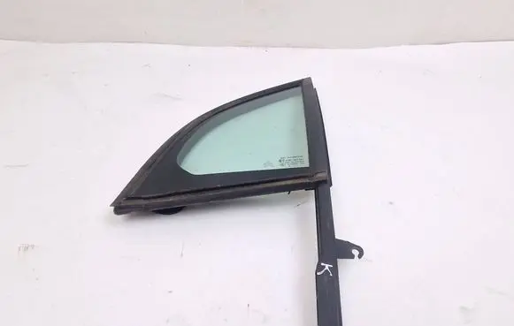 Citroen DS3 Front vent window/glass (coupe) E000255 DOT24M19AS2 43R007951