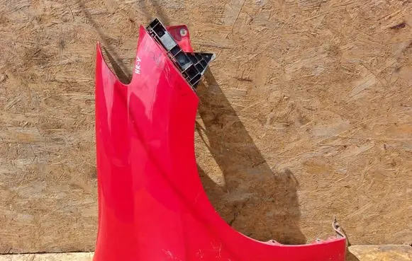 Honda FR-V Fender