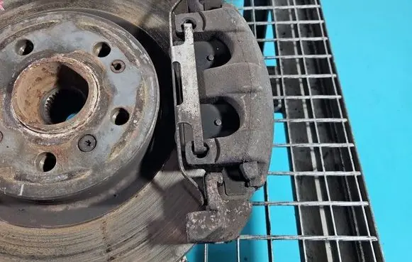 Mercedes-Benz ML W164 Front brake caliper IMPRK1565116