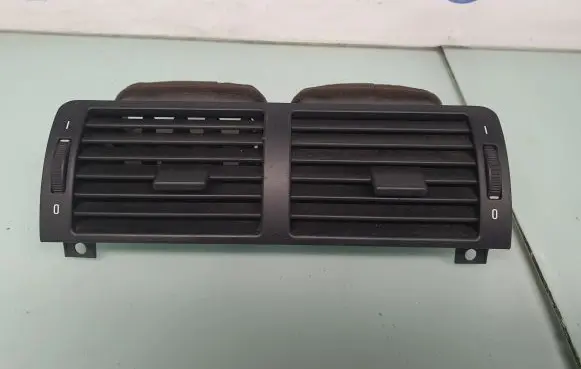 BMW 3 E46 Dash center air vent grill 8361895 64228361895 8370741