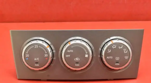 Subaru Forester SG Climate control unit 72311SA080