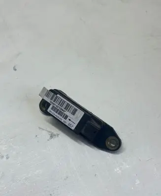 Mercedes-Benz C W203 Airbag deployment crash/impact sensor 0018204426