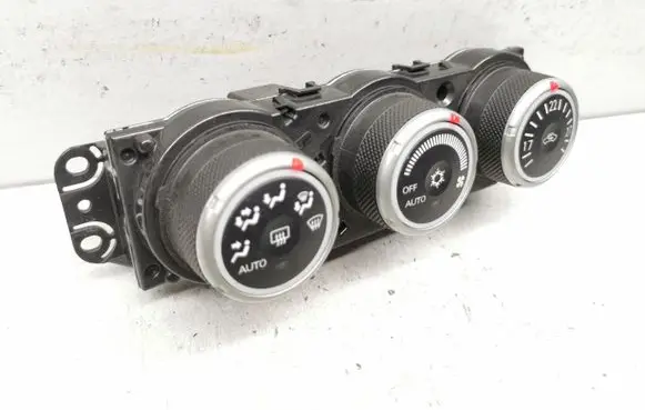 Mitsubishi Outlander Climate control unit 7820A082XB